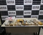 PM prende jovem e apreende drogas em residência