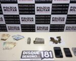 Jovem é preso e menor é apreendido