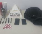 PM prende jovem e apreende menor acusados de pichação