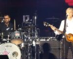 Paul McCartney e Ringo Starr se reúnem para gravar música de John Lennon