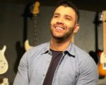Fofoca: Gustavo Lima interrompe show e se revolta com a organização de evento