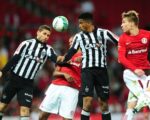 Atlético enfrenta Internacional na manhã deste domingo em busca de recuperação no Brasileiro