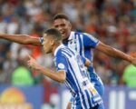 Atlético encontra sua sexta derrota seguida no Brasileirão e com isso o Avaí vence o primeiro jogo em casa