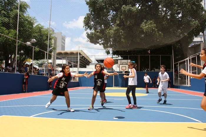 Festival de Basquete Escolar reúne 120 alunos