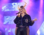 Marília Mendonça faz show ‘surpresa’ em BH hoje, na Praça da Estação
