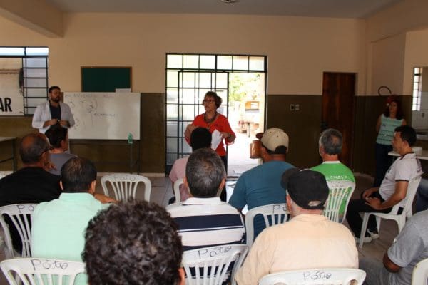 Funcionários das secretarias Semsur, Semag e Emop participam de palestra do programa Rota da Saúde
