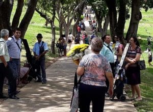 O Significado do Dia de Finados e os Cemit&eacute;rios de Divin&oacute;polis
