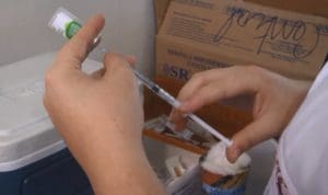 Covid-19: Minas recebe mais 726.560 doses de vacina da Astrazeneca e da Pfizer