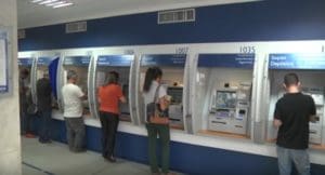 Caixa libera abono salarial para trabalhadores nascidos em setembro