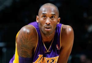 Kobe Bryant, astro da NBA, morre em acidente de helicóptero