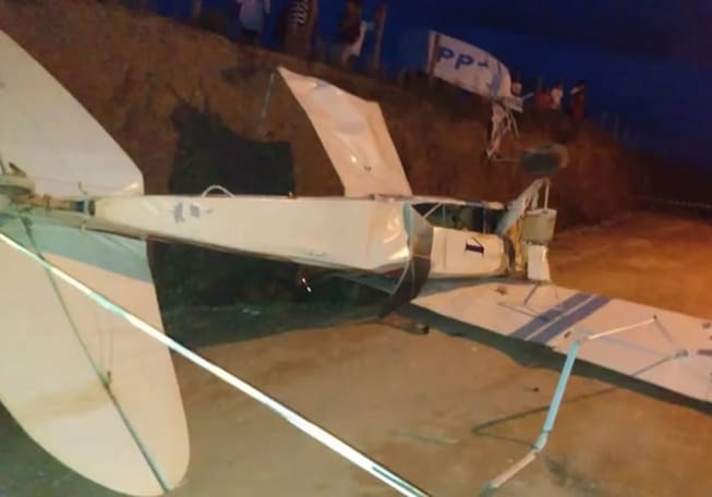 Avião cai em Monte Verde após decolagem