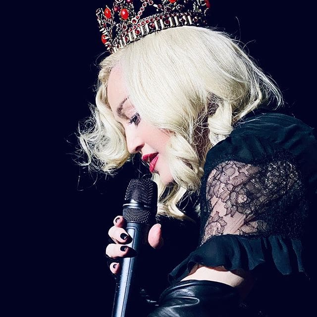 Madonna cancela mais shows por problemas de saúde