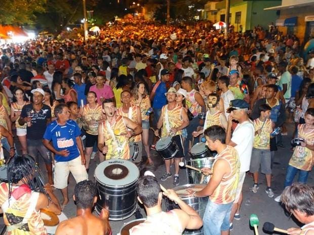 Carmo do Cajuru suspende o Carnaval