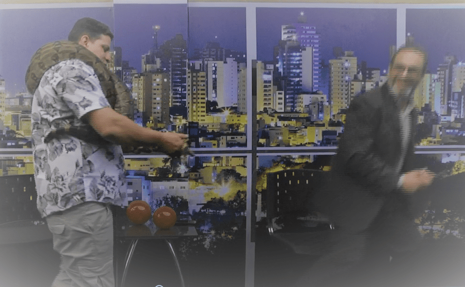 Confesso: ontem, amarelei, ao vivo, durante meu programa e corri do entrevistado