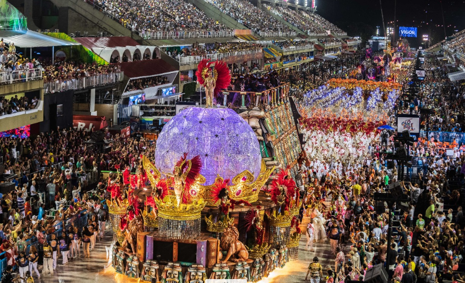 Viradouro encerra jejum de 23 anos e é campeã do Carnaval do Rio