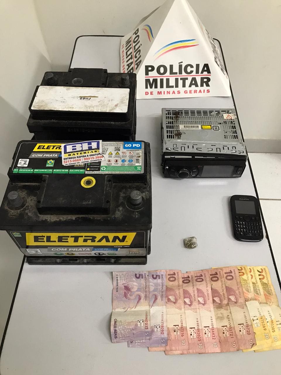 Menor é apreendido com materiais furtados de oficina em Divinópolis