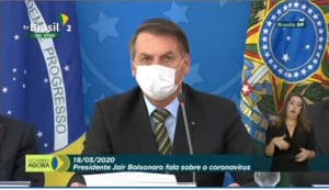 URGENTE AO VIVO: de m&aacute;scara, Bolsonaro e ministros anunciam medidas