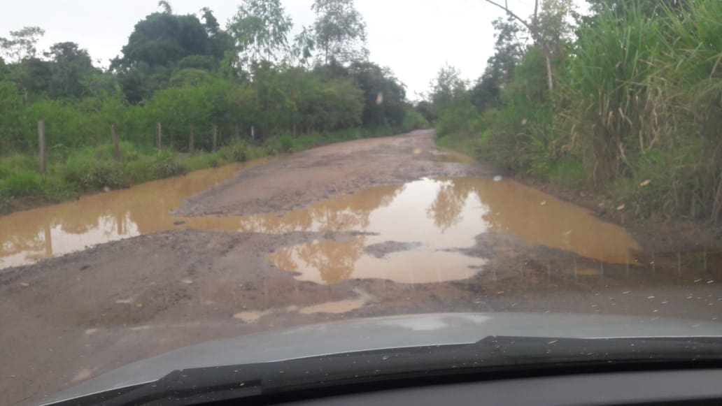 Drama: moradores de Córrego Paiol praticamente ilhados em Divinópolis