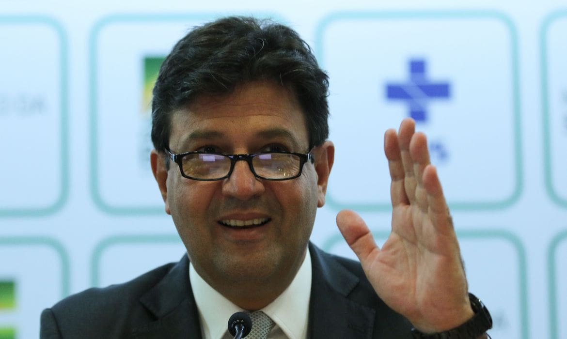 #0047 Resumo do dia 31-03: Auxilo emergencial, Nova Serrana adia volta do funcionamento das fábricas e Ministro manda “Fica em Casa”