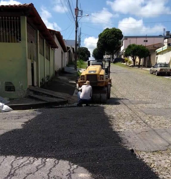 Começa execução de obras de infraestrutura e pavimentação em Divinópolis
