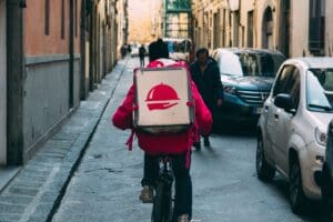 SAIBA COMO REGULARIZAR SUA MOTO PARA TRABALHAR COM DELIVERY