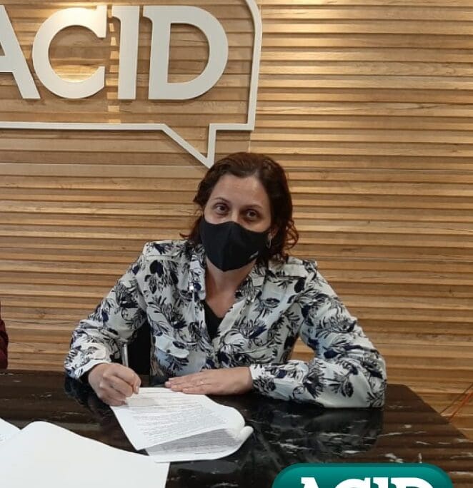 ACID cobra do governador do Estado repasses de verbas para manutenção de leitos clínicos e UTIs extras para atendimento a pacientes de Covid-19