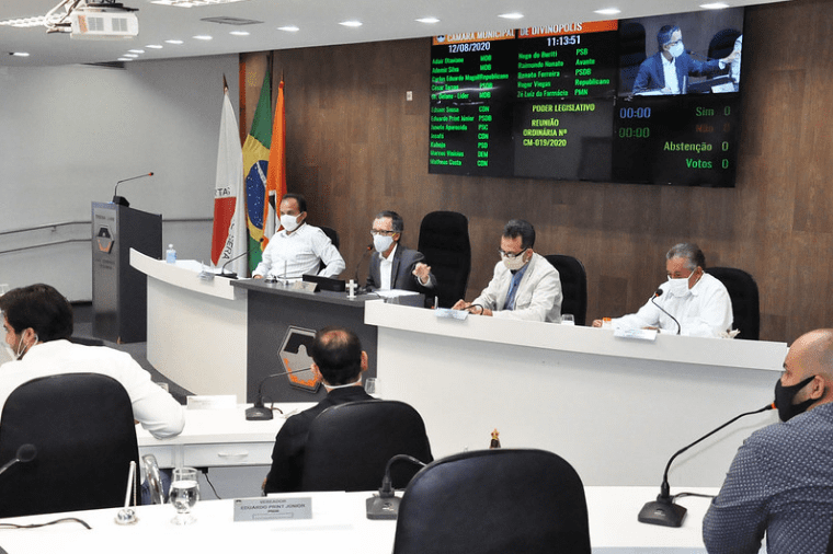 C&acirc;mara de Divin&oacute;polis convoca autoridades para debater transporte p&uacute;blico