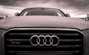 Montadora lan&ccedil;a programa de carro por assinatura por R$ 9,6 mil