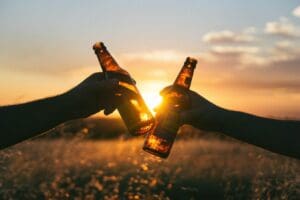 Ressaca: veja o que fazer para n&atilde;o passar mal ap&oacute;s beber