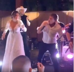 CASAMENTO DE TOM VEIGA, O INT&Eacute;RPRETE DE LOURO JOS&Eacute;, TERMINA AP&Oacute;S 8 MESES