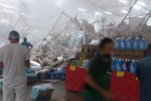 Desabamento de prateleiras em supermercado no Maranh&atilde;o deixa uma pessoa morta e uma s&eacute;rie de feridos, assista aos videos