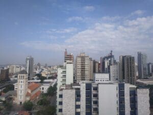 Saiba como funcionar&aacute; o com&eacute;rcio e demais setores de acordo com novo decreto 14.298/21