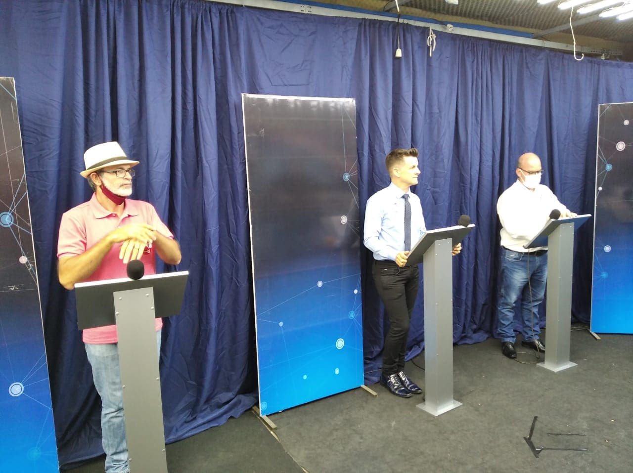TV Candidés exibe debate entre candidatos a prefeitura de Nova Serrana