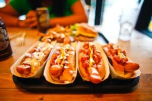 Rascunhos da Vida: Aprenda à mesa…