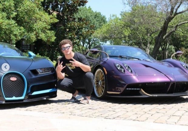 Jovem de 17 anos destrói carro de luxo avaliado em 18 milhões de reais