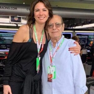 Luciana Gimenez volta a S&atilde;o Paulo para vel&oacute;rio do pai