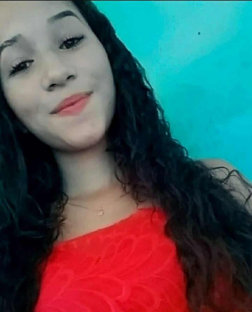 Adolescente de 15 anos sem comobirdade, morre com Covid-19 em hospital de Ipatinga