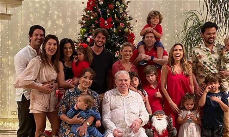 Patricia Abravanel, a filha número quatro de Silvio Santos, compartilhou no Instagram, fotos e vídeos do Natal em família.