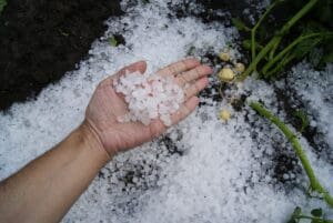 Divin&oacute;polis: Inmet divulga alerta de &ldquo;perigo&rdquo; com risco de granizo para Divin&oacute;polis e outras cidades de MG; veja lista