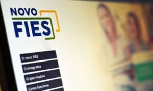 Fies: pr&eacute;-selecionados t&ecirc;m at&eacute; sexta-feira para complementar inscri&ccedil;&atilde;o, confira o resultado