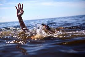 Um jovem turista, de 20 anos, morreu afogado no lago de furnas, neste feriado
