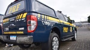 Acidente interdita BR-354 pr&oacute;ximo ao Mirante da Serra, em C&oacute;rrego Danta/MG
