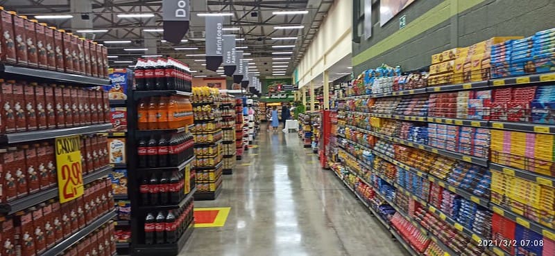 Supermercados estão autorizados a funcionar na Sexta-feira santa e Tiradentes