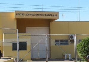 Adolescente de cl&aacute;udio &eacute; encontrado morto no Centro Socioeducativo em Divin&oacute;polis