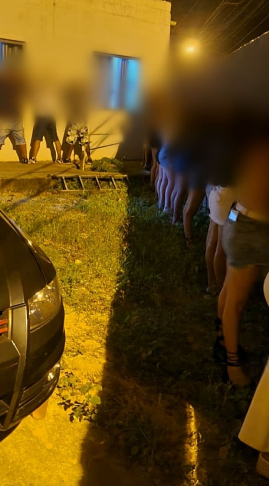 PM e Vigilância Sanitária interditam festa clandestina no Porto Velho em Divinópolis