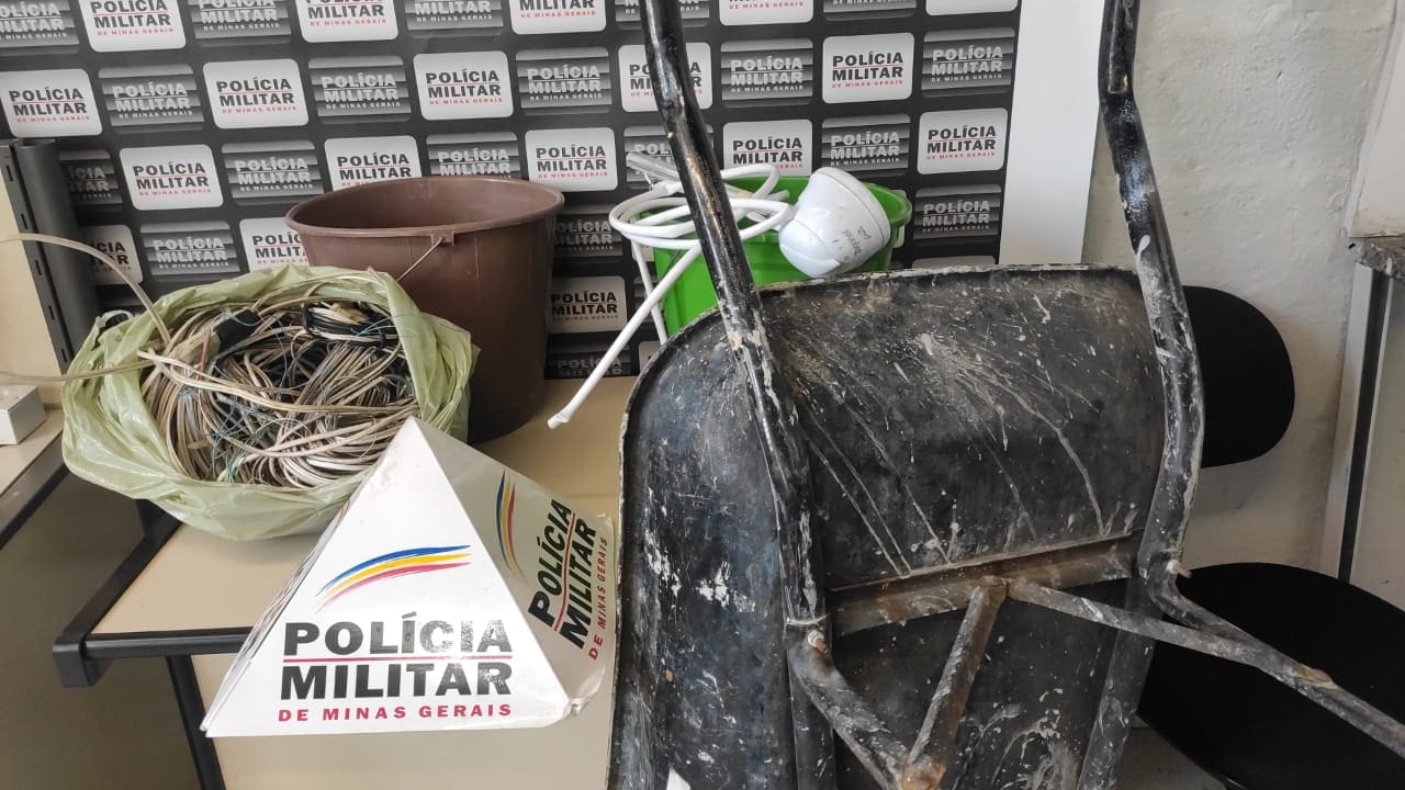 PM prende receptador e autor de furto em escola no bairro São Luís