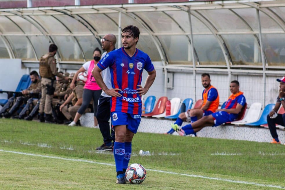 Divinopolitano Xavier é destaque no Campeonato Catarinense.