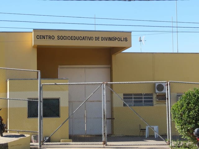 Após visita de familiares, internos fogem do Centro Socioeducativo em Divinópolis