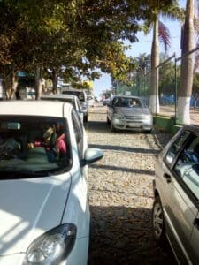 Saiba como est&aacute; a vacina&ccedil;&atilde;o contra Covid 19 nesta quinta (01/04) no Divin&oacute;polis Clube; veja fotos