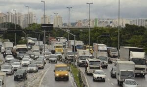 Contran prorroga prazo para motoristas realizarem exame toxicol&oacute;gico